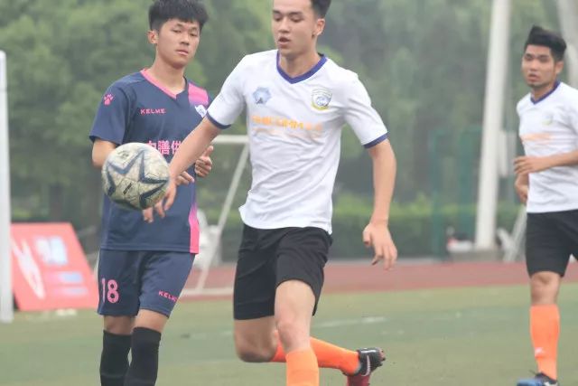 记者谈FIFA成立子公司：外部干预的风险显而易见，足坛应敲响警钟